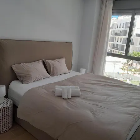 Daire Brand New 3-bedroom Near The In Minimum 10 Nights *